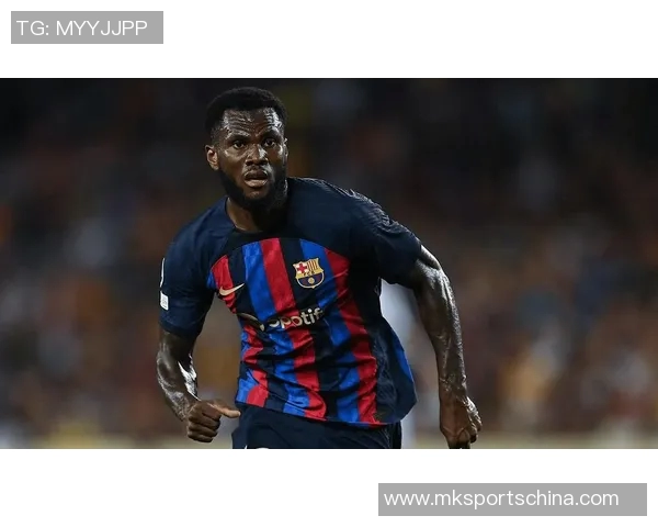 热刺友谊赛大胜巴萨3-0赛场爆冷瞬间引发热烈讨论