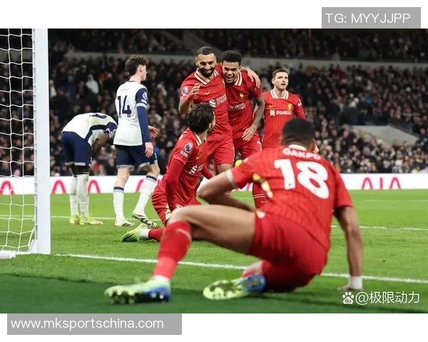 德甲热刺大胜巴黎圣日耳曼补时进球引发全场狂欢转会传闻再起