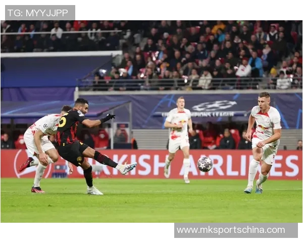 英超激战:那不勒斯逆转莱比锡全场沸腾瞬间回顾